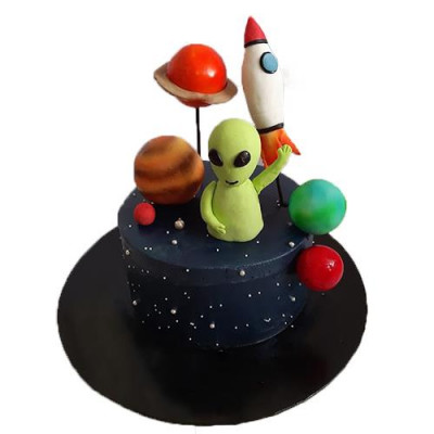 Space Themed Alien and Planets Cake 