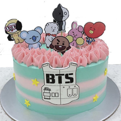 BTS Themed Cake with doll photos