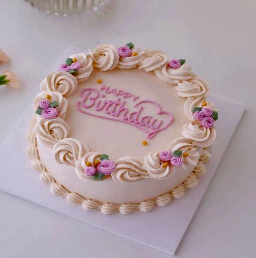 Minimalist Butter Cream Cake