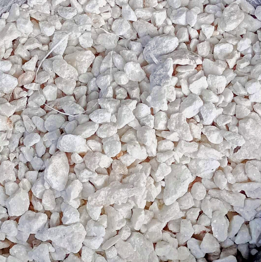 100% Natural: Sourced from sustainable quarries, these stones are free from harmful chemicals and artificial dyes.