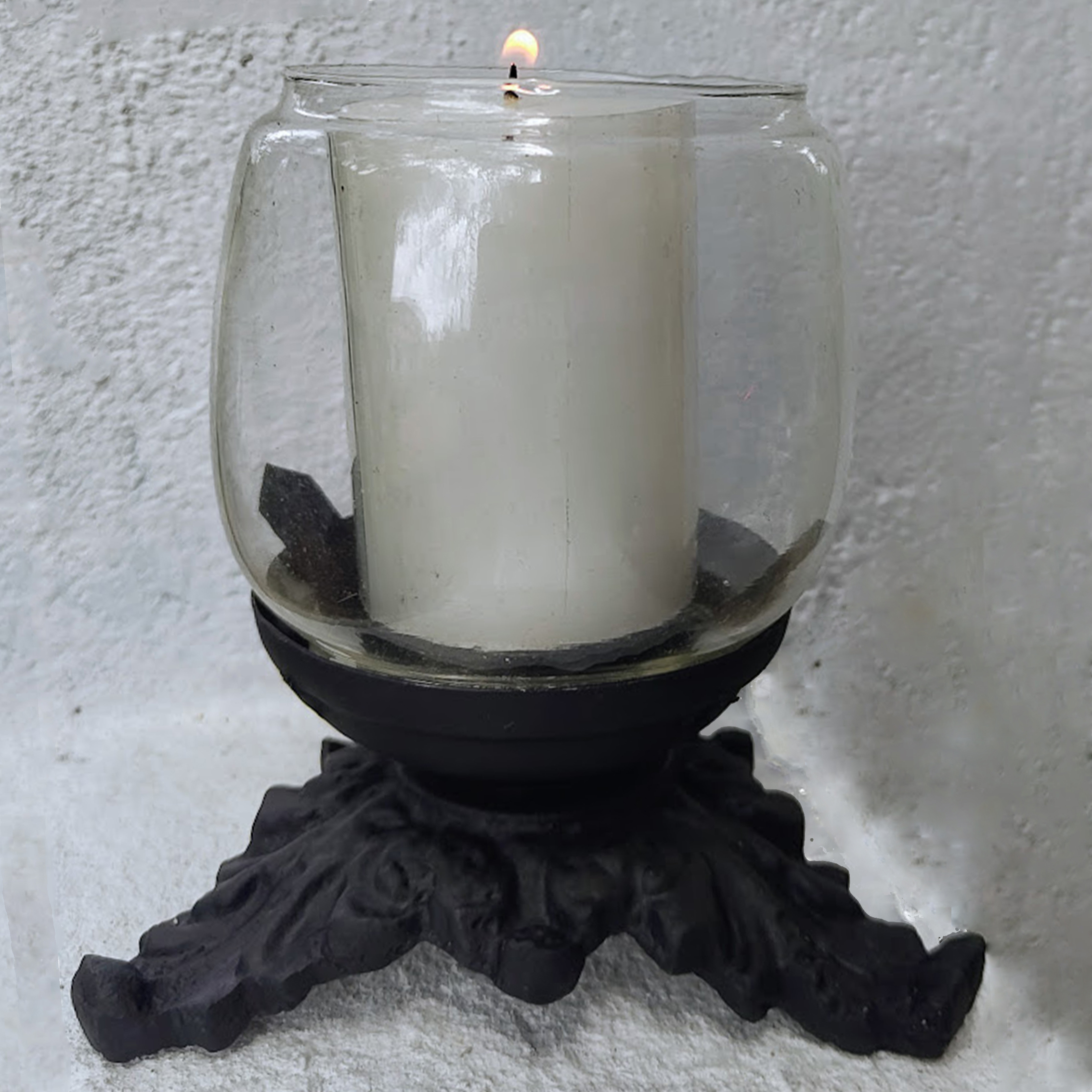 The simple, clean lines and classic form ensure it will remain a staple in your home decor for years to come.