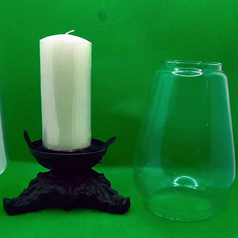 The hurricane chimney design prevents the flame from flickering or going out